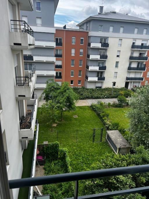 Un Charmant Studio Pres Tramway Thiais Kültér fotó