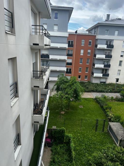 Un Charmant Studio Pres Tramway Thiais Kültér fotó